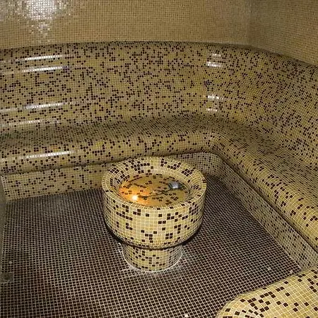 公寓式酒店 Grand Montana