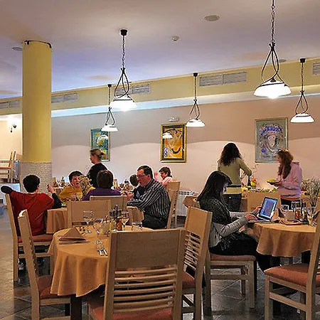 Grand Montana 公寓式酒店