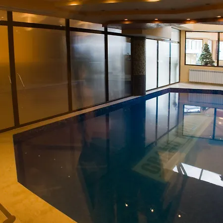 Aparthotel Grand Montana 2*