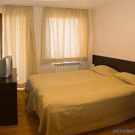 Grand Montana Aparthotel 2*