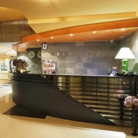 Aparthotel Grand Montana