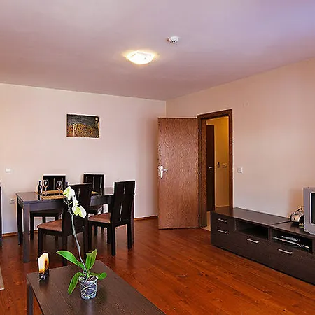 Grand Montana Bansko