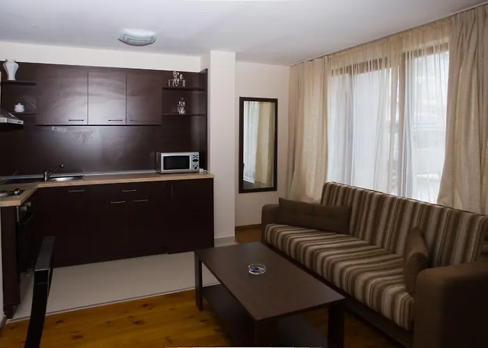 Aparthotel Grand Montana 2*
