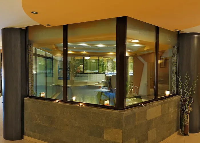 Grand Montana Aparthotel 2*