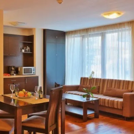 Aparthotel Grand Montana 2*