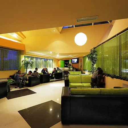 Grand Montana מלון דירות