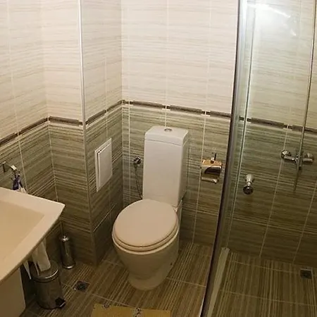 Grand Montana בנסקו